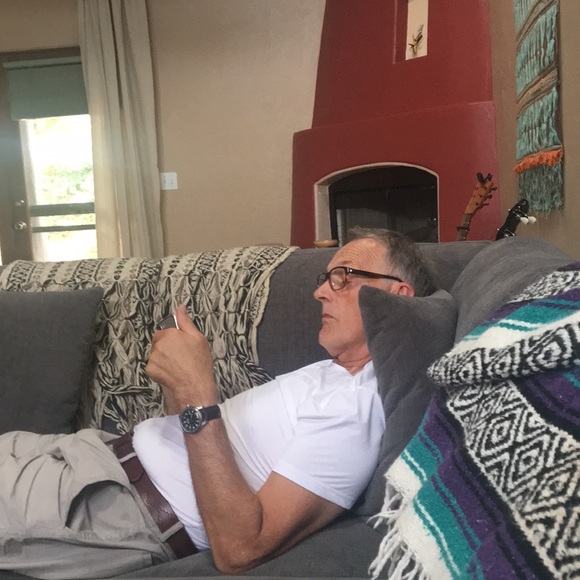 Meet your Posher, Debbie - Picture 1 of 1